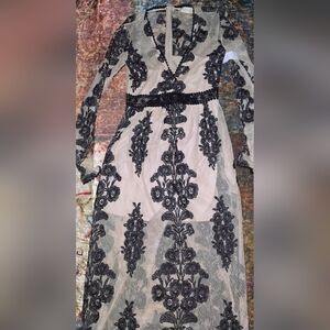 Elegant Black Floral Lace Prom Dress By Altar'd State